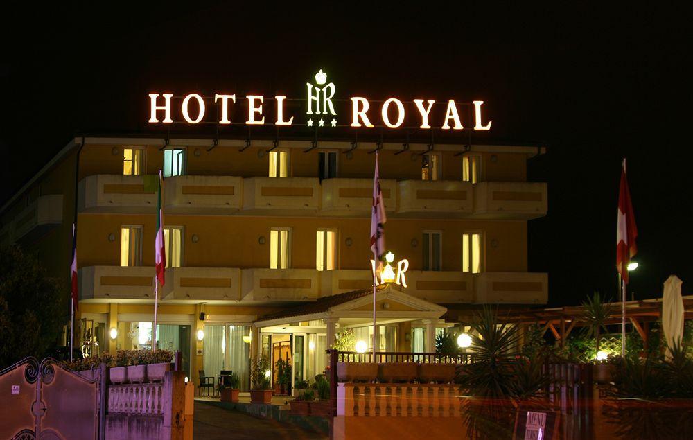 Hotel Royal Bosa Exterior foto